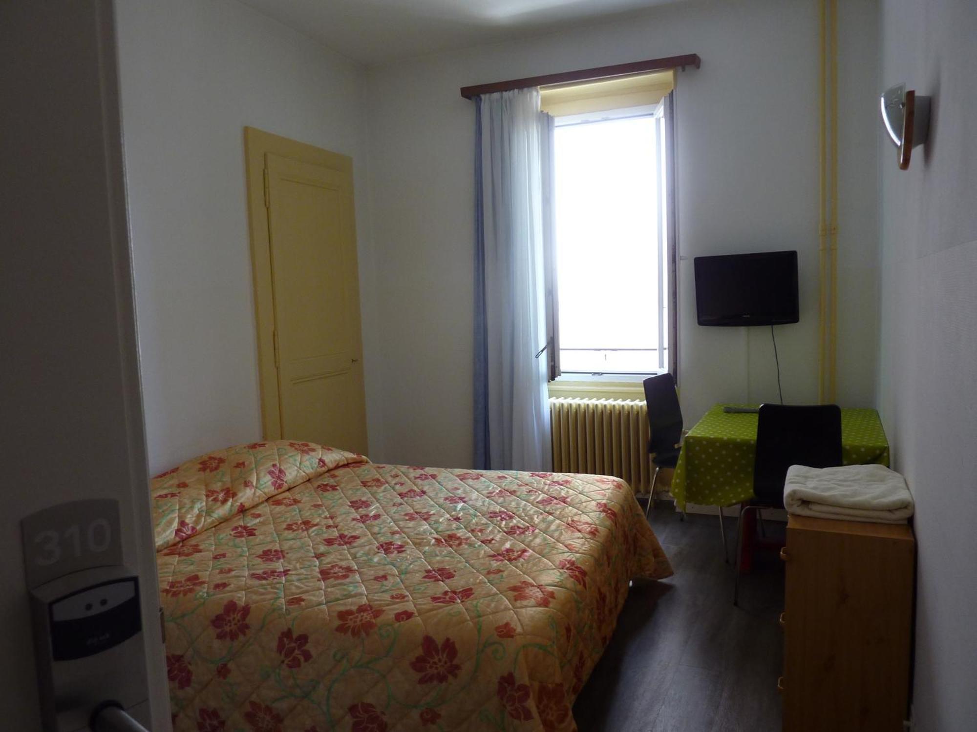 Hotel Du Marche Lausanne Ruang foto