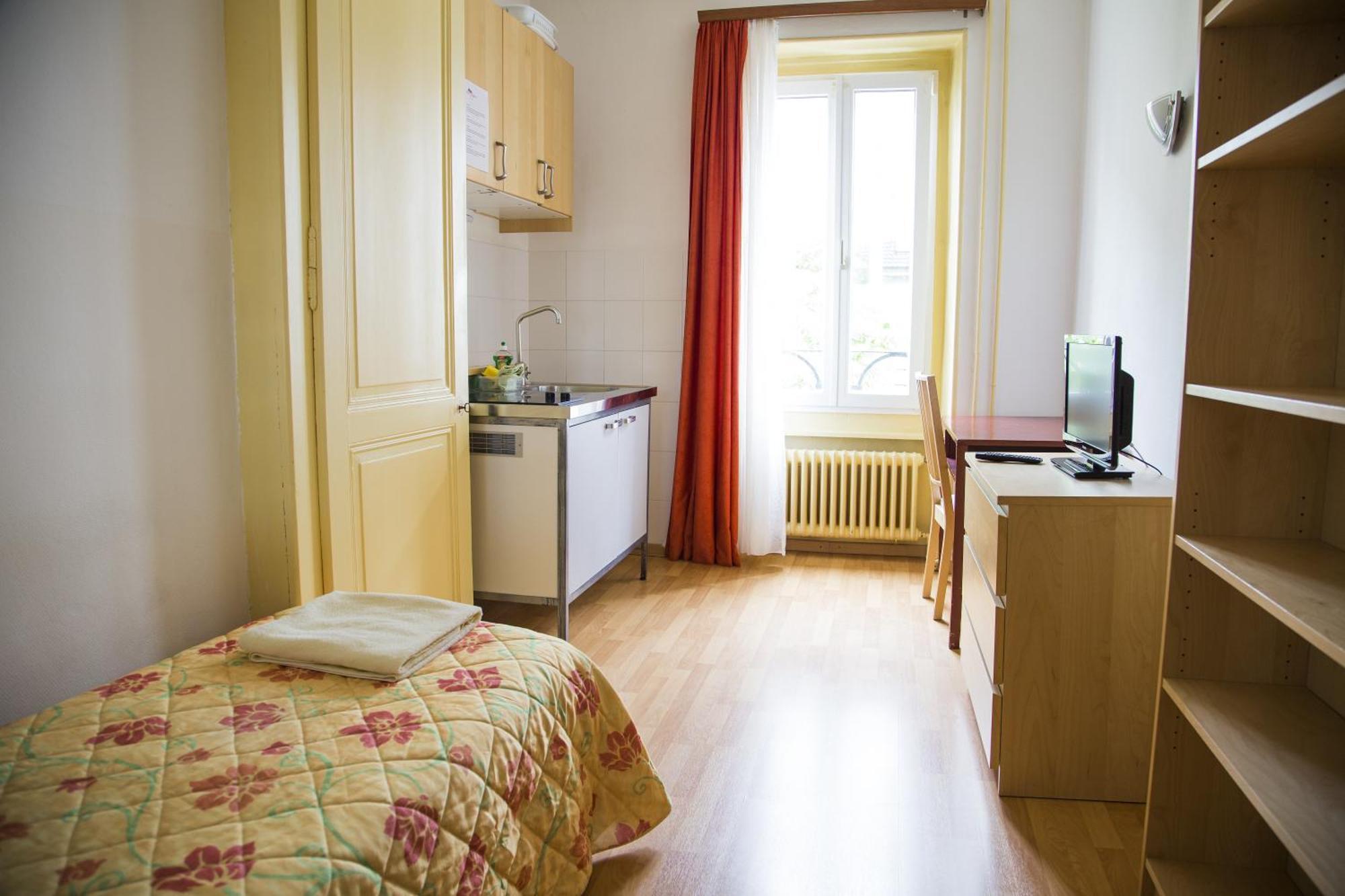Hotel Du Marche Lausanne Ruang foto