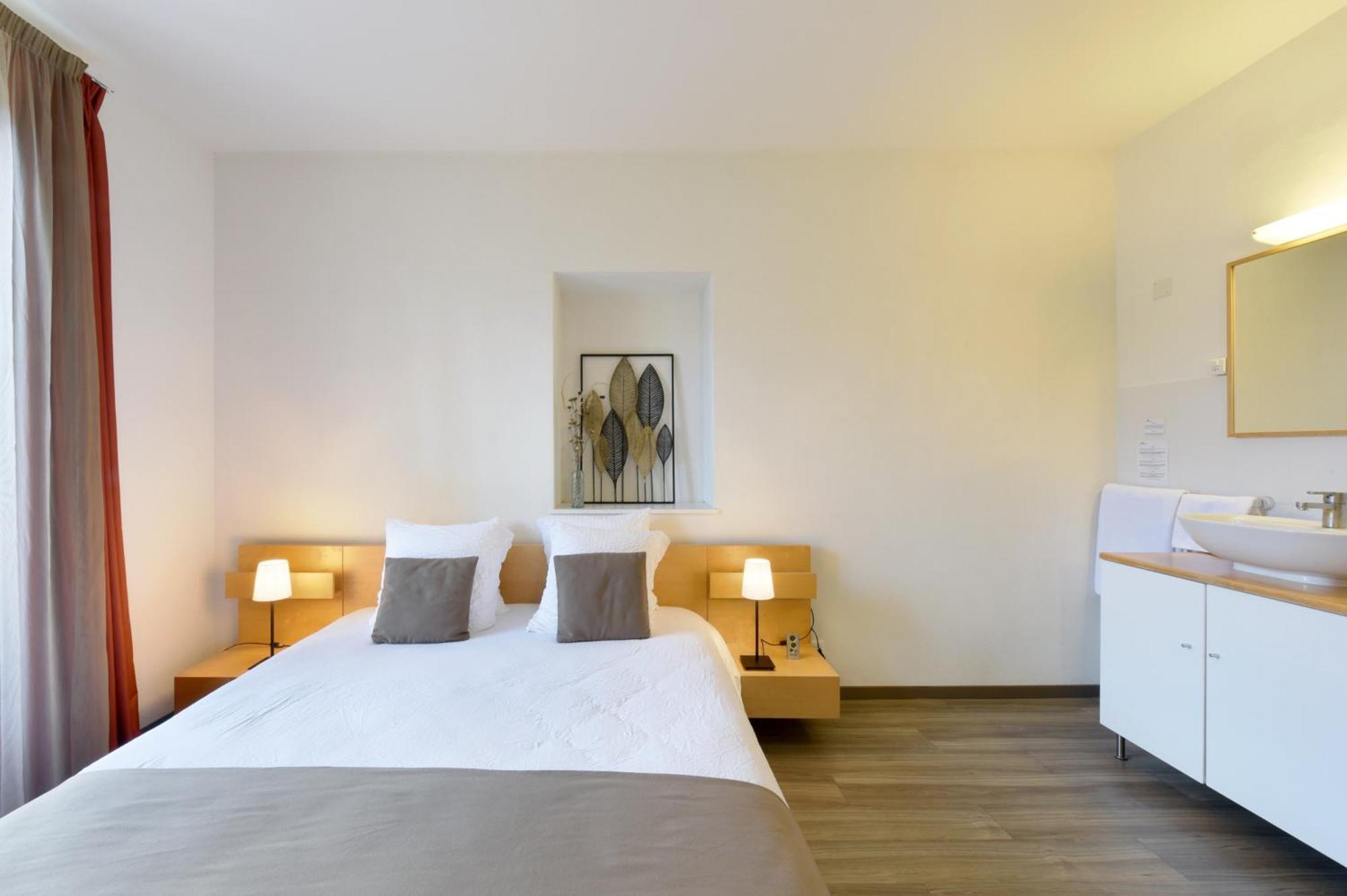Hotel Du Marche Lausanne Ruang foto