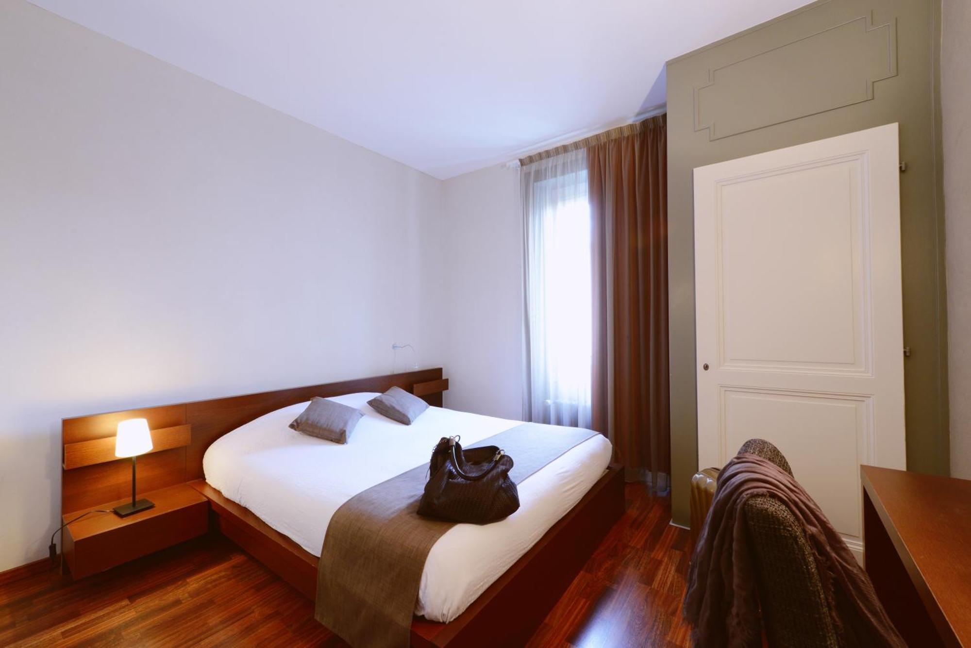 Hotel Du Marche Lausanne Ruang foto