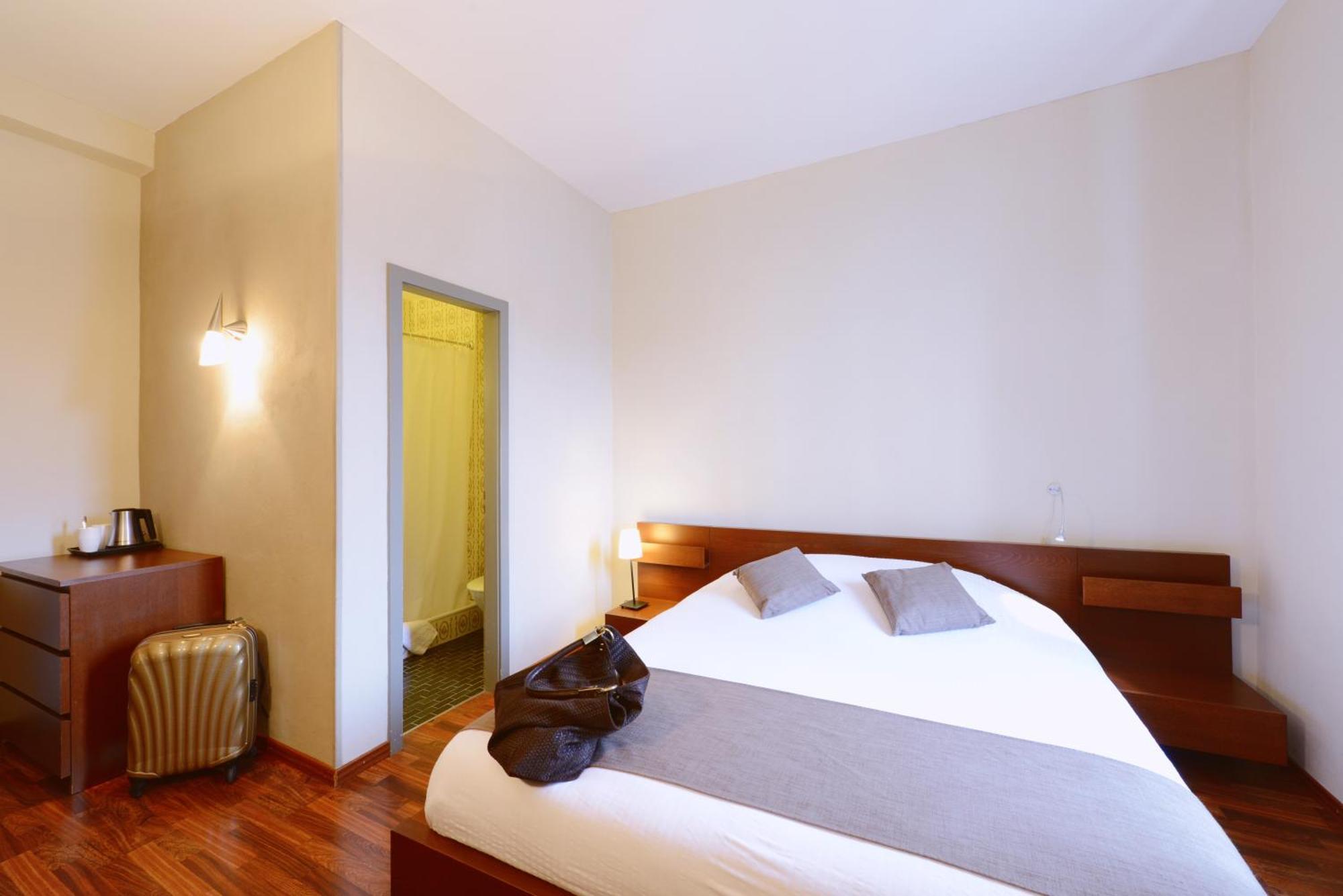 Hotel Du Marche Lausanne Ruang foto
