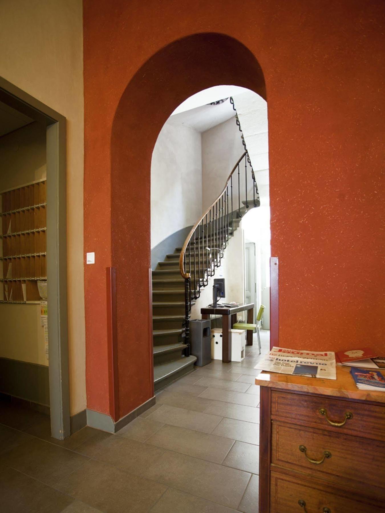Hotel Du Marche Lausanne Bagian luar foto