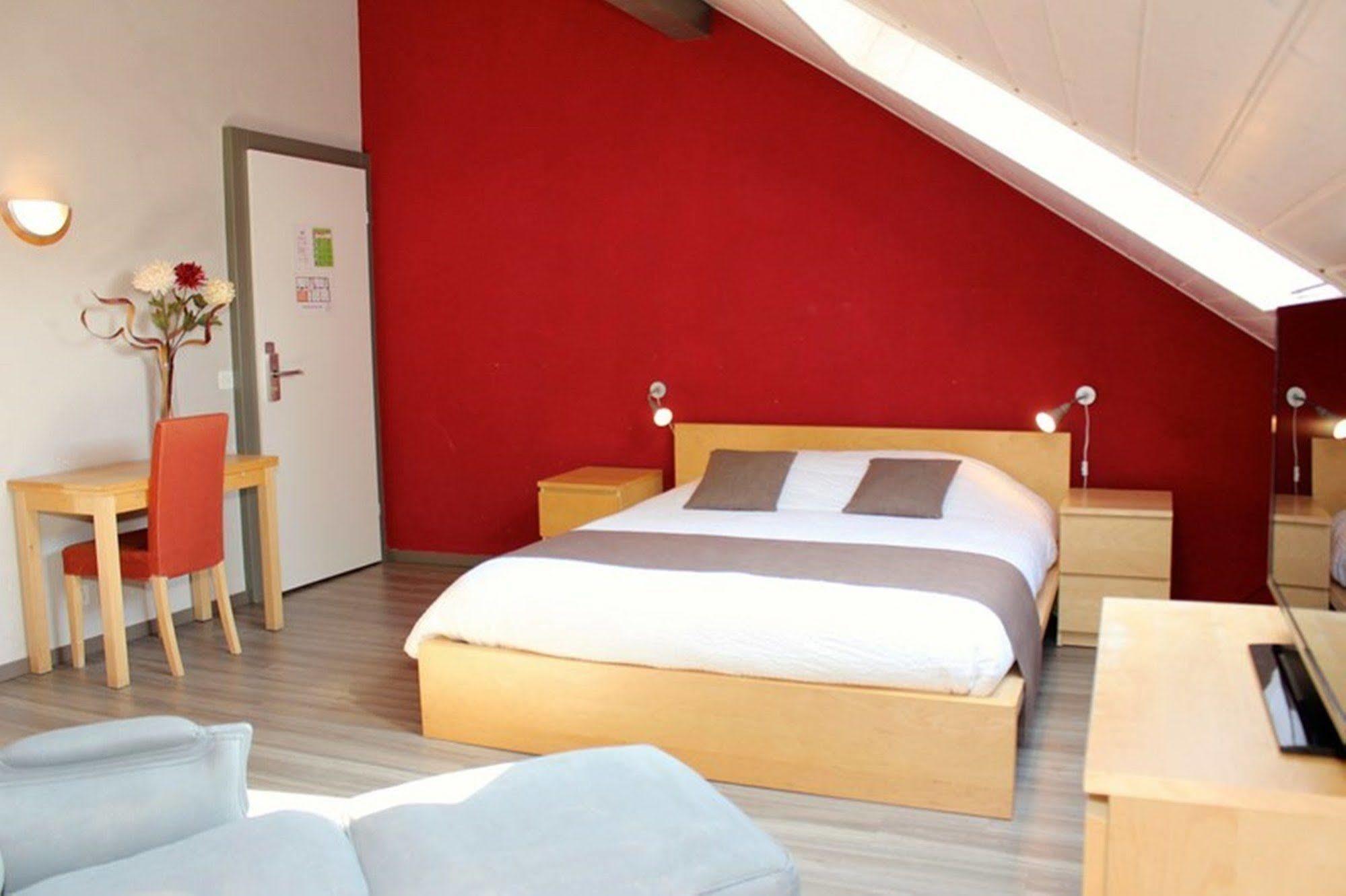 Hotel Du Marche Lausanne Bagian luar foto